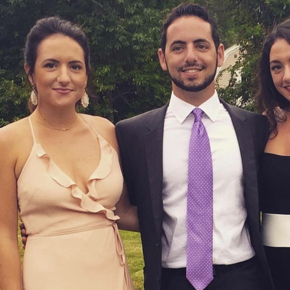 Meet your Posher, Sonni - Picture 3 of 4